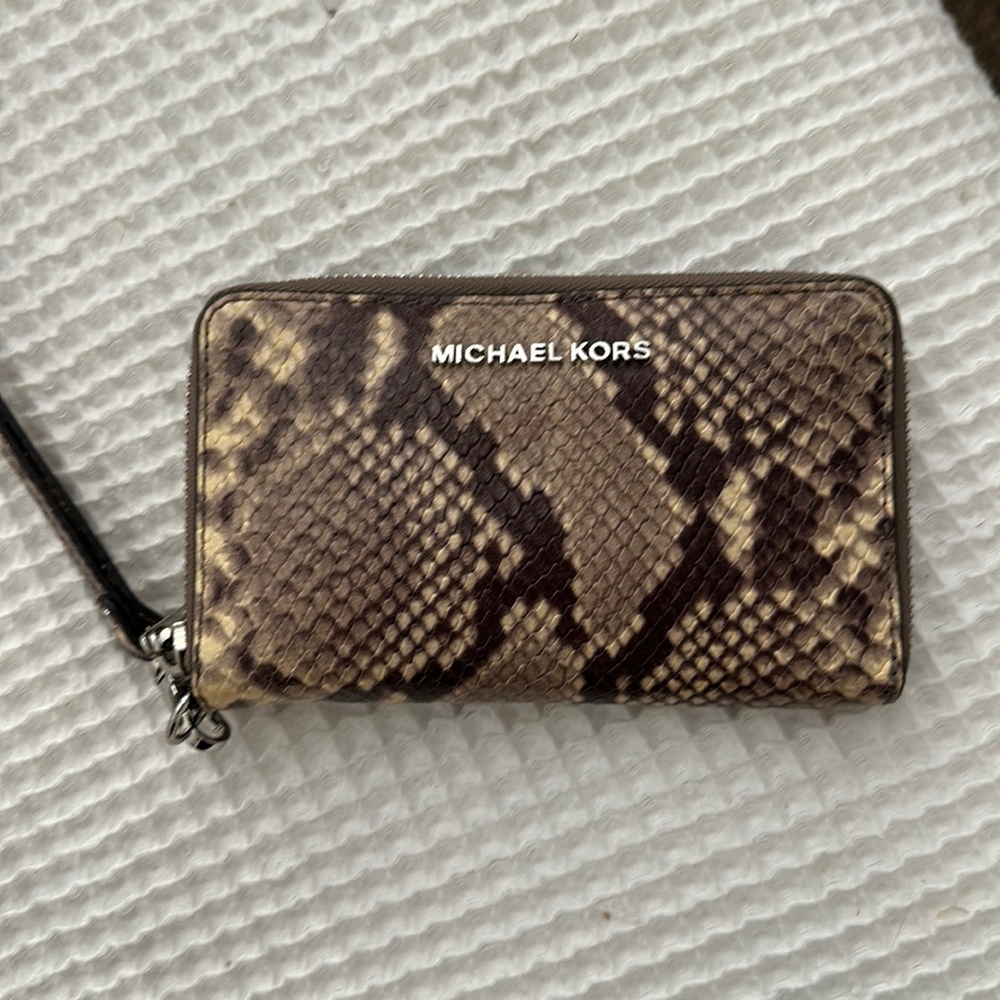 Michael Kors wallet